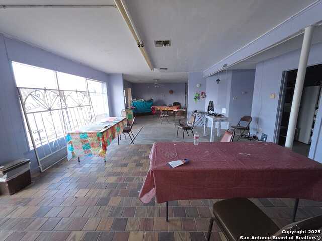 1855 Rigsby Property Photo 11
