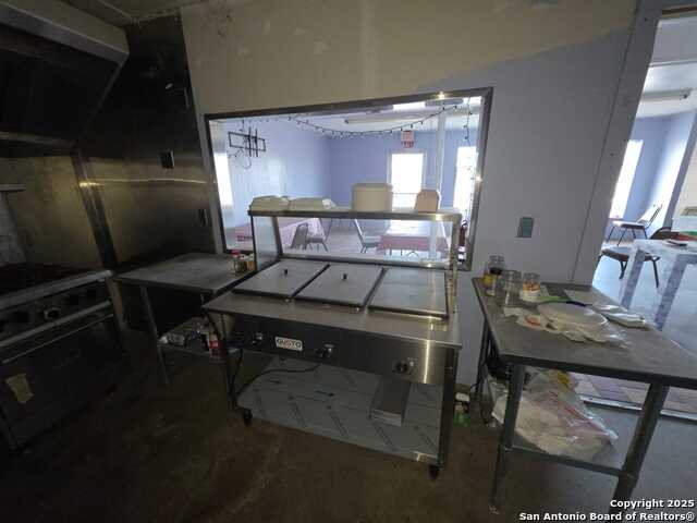 1855 Rigsby Property Photo 12