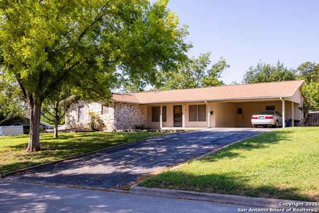 709 Bluebonnet Property Photo 1
