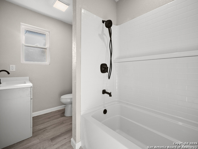 19551 Fm 463 Property Photo 12