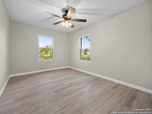 19551 Fm 463 Property Photo 13