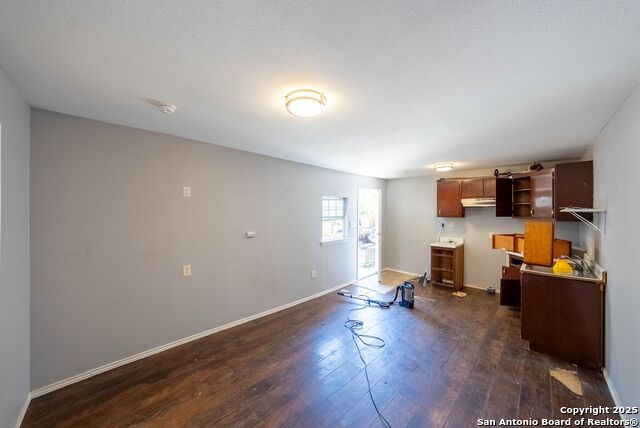 2611 Martin Property Photo 30