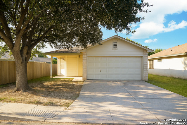 6626 Walnut Valley Dr Property Photo 1