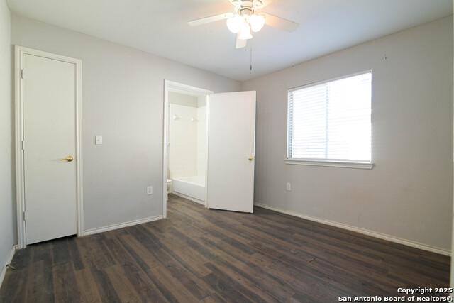 6626 Walnut Valley Dr Property Photo 6