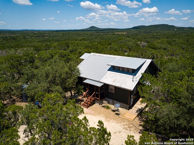 810 12th Property Photo 1