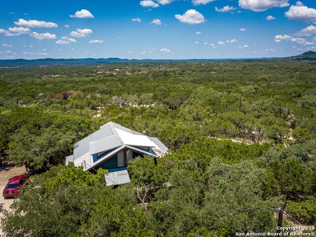 810 12th Property Photo 2