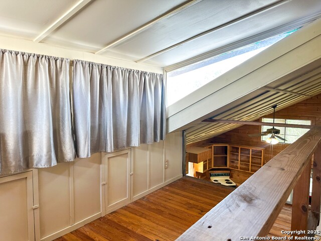 810 12th Property Photo 20