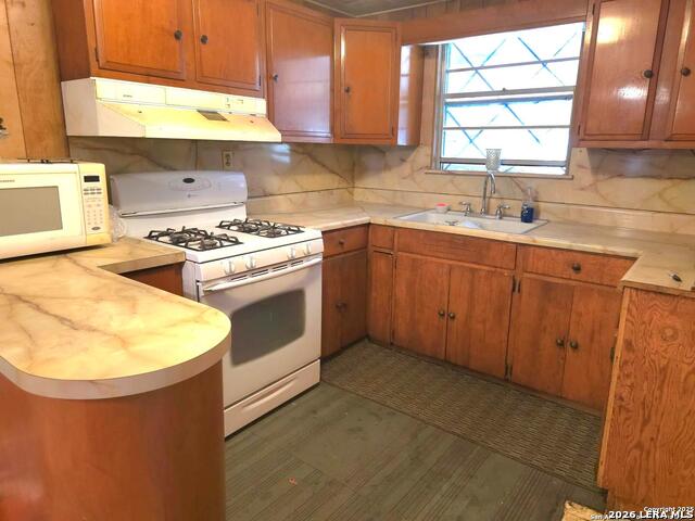 1802 Ceralvo St. Property Photo 6