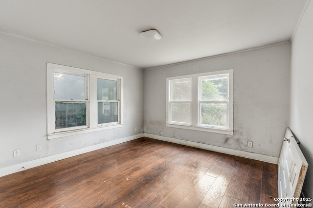 712 S Austin Property Photo 12