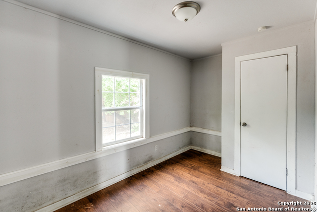 712 S Austin Property Photo 14