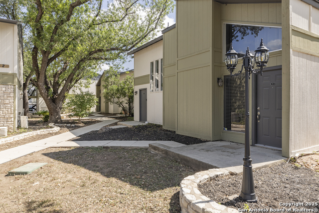 100 Lorenz Property Photo 21