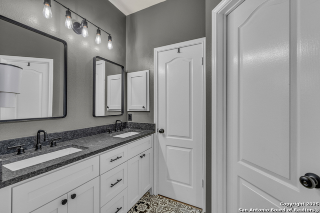 197 Tapwood Property Photo 27