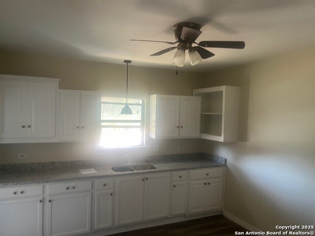 1401 N Trinity Property Photo 4