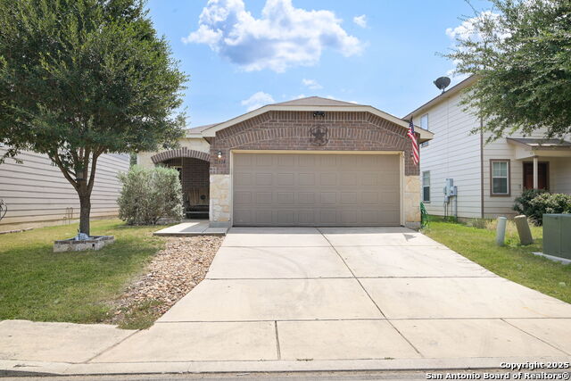 11814 Pure Silver Property Photo 1