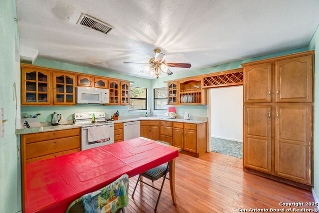 106 Hickory Cir Property Photo 7