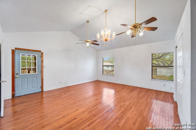 106 Hickory Cir Property Photo 8