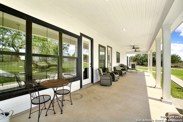 149 County Road 256 Property Photo 9
