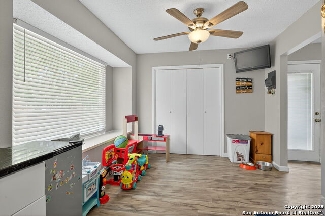 3413 Foxbriar Property Photo 12