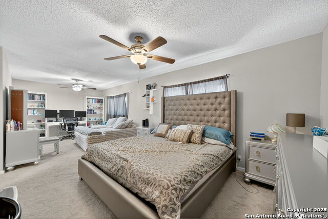 3413 Foxbriar Property Photo 18