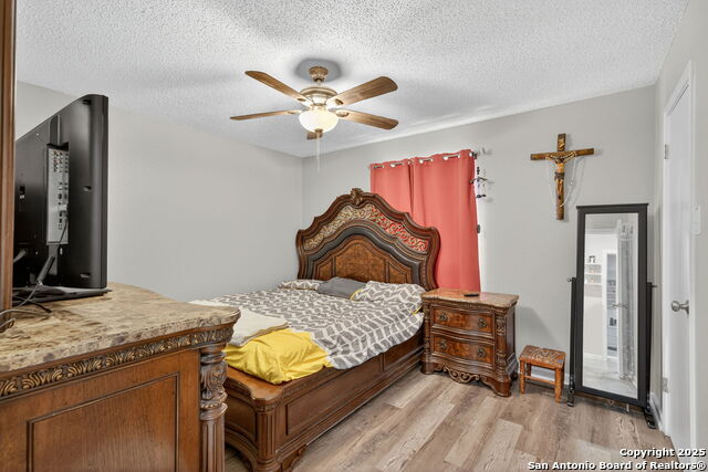 3413 Foxbriar Property Photo 23