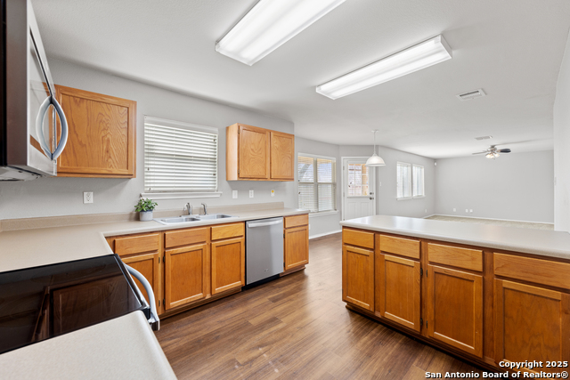 5202 Stormy Skies Property Photo 18