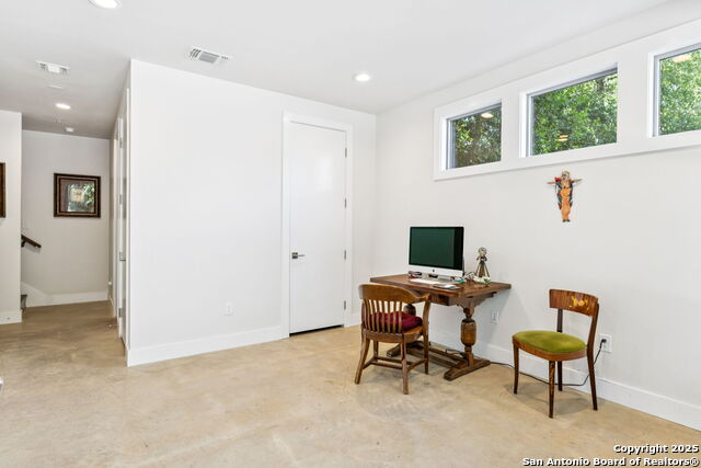 135 Cedar Street Property Photo 5