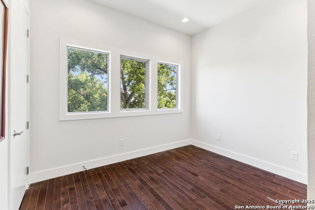 135 Cedar Street Property Photo 26