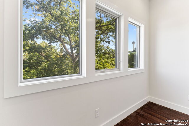 135 Cedar Street Property Photo 27