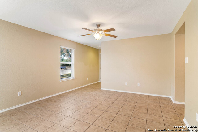 938 Spello Circle Property Photo 7