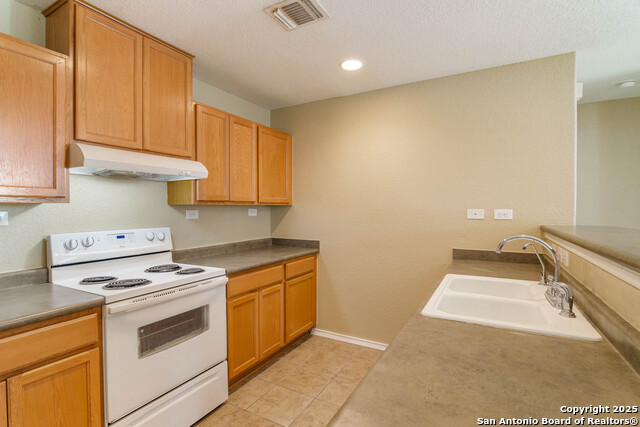 938 Spello Circle Property Photo 13
