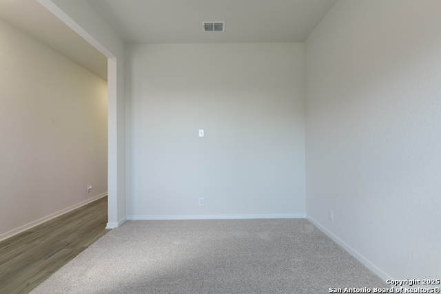 153 Beveridge Rd Property Photo 9