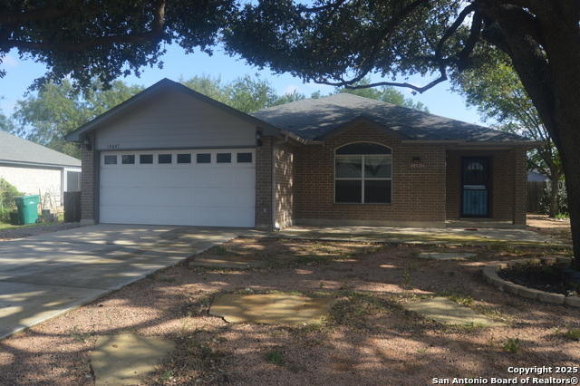14847 Lytle Somerset Property Photo 3