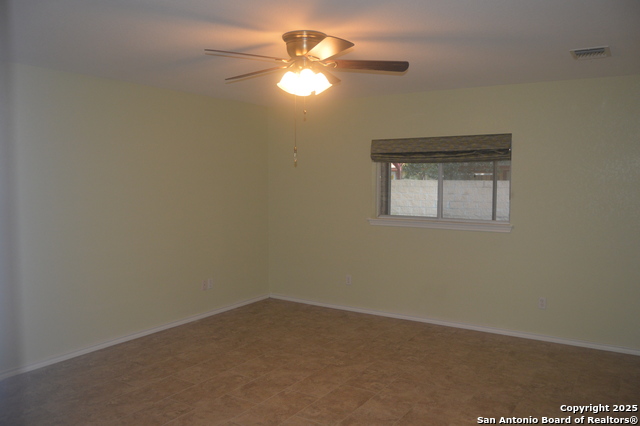 14847 Lytle Somerset Property Photo 7