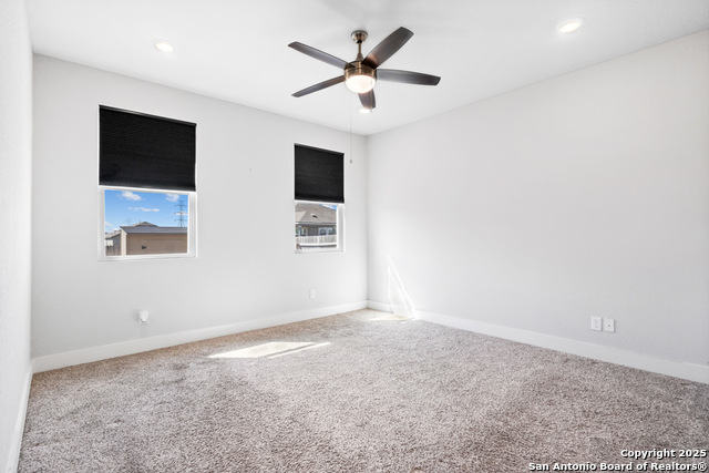 7333 Walkers Loop Property Photo 17