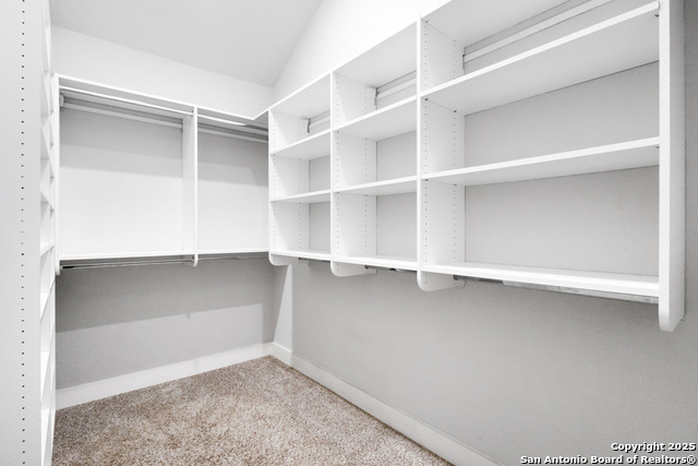 7333 Walkers Loop Property Photo 21