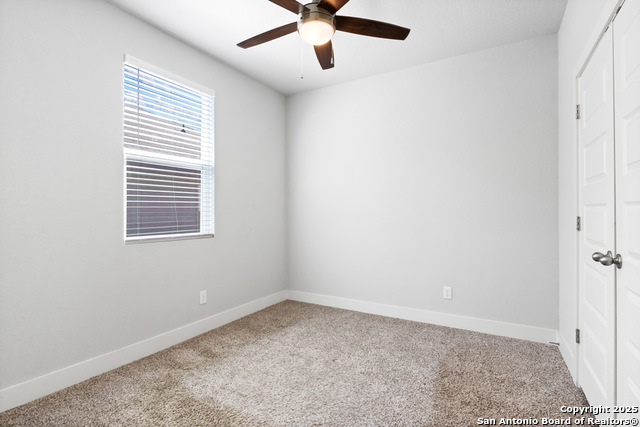 7333 Walkers Loop Property Photo 23