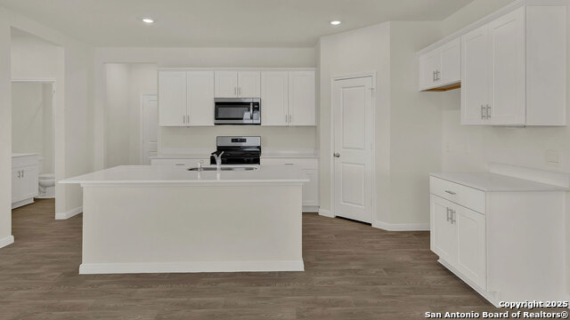 236 Shenandoah Drive Property Photo 5