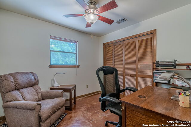 560 Bluff Ridge Property Photo 11