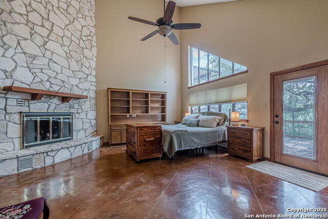 560 Bluff Ridge Property Photo 15