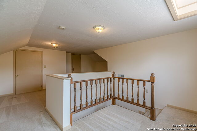 560 Bluff Ridge Property Photo 20
