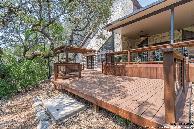 560 Bluff Ridge Property Photo 29