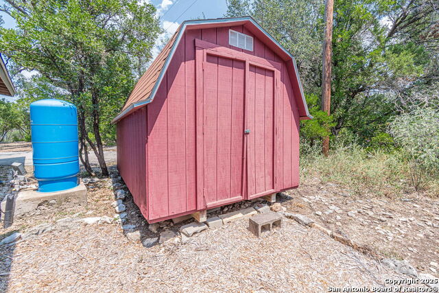 560 Bluff Ridge Property Photo 32