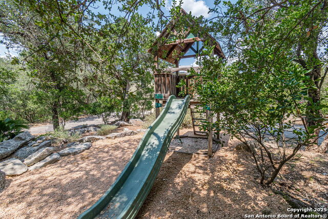 560 Bluff Ridge Property Photo 33