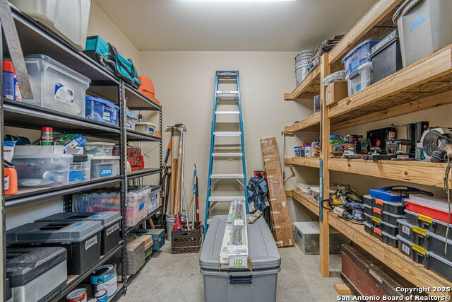 560 Bluff Ridge Property Photo 36