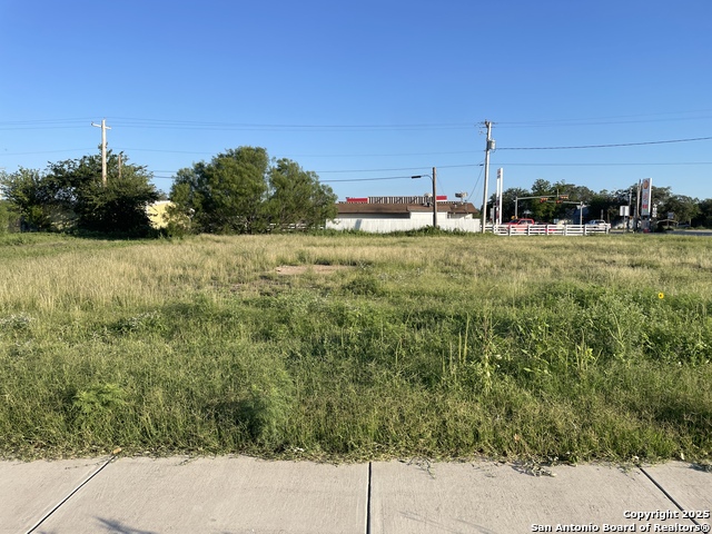 117 N Center St Property Photo 6