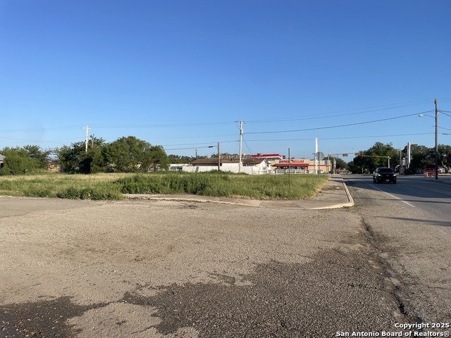 117 N Center St Property Photo 21