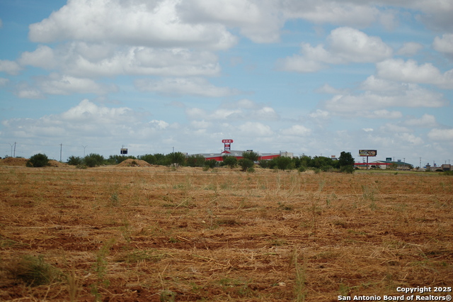 Tbd Ih 35 Property Photo 24