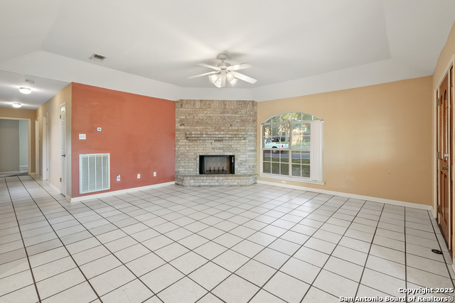 7501 Linkside Property Photo 7