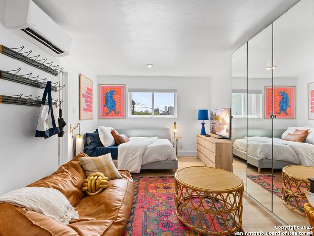 1111 W 10th Property Photo 1