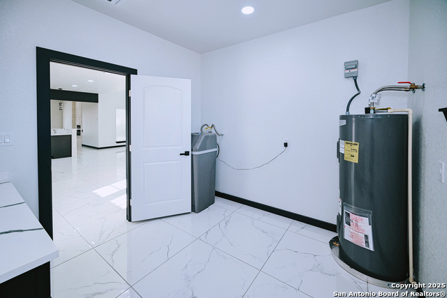 140 County Road 6871 Property Photo 24